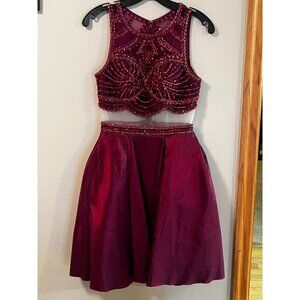 Milano Formals Burgundy Beaded Mesh Bodice Dress‎ Size 2